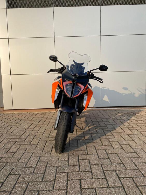 KTM 1290 Super Duke GT (2022 - 24) (3)