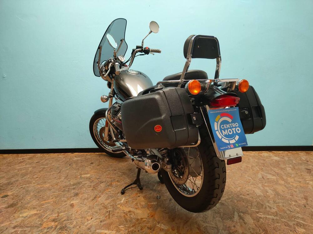 Moto Guzzi Nevada 750 Club (1998 - 01) (4)