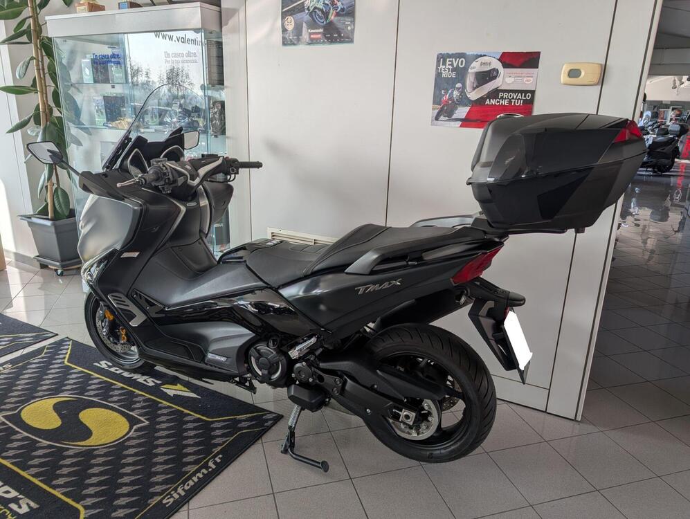 Yamaha T-Max 530 SX (2017 - 19) (4)