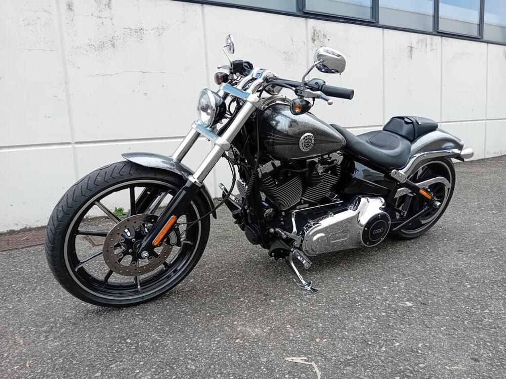 Harley-Davidson 1690 Breakout (2013 - 17) - FXSB (3)