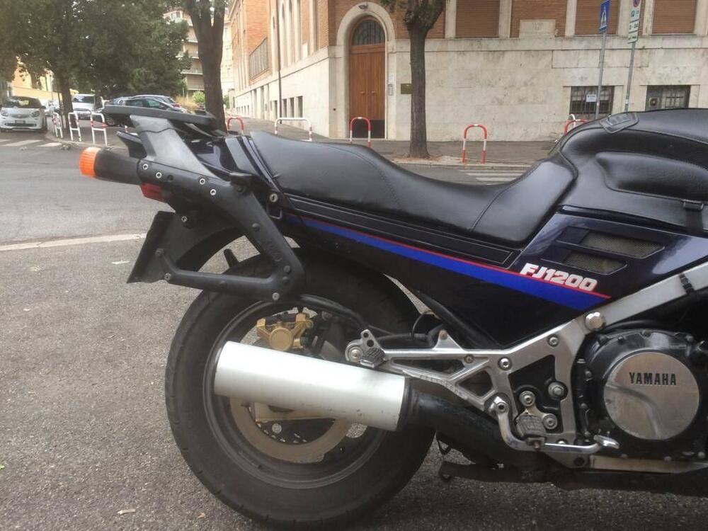 Yamaha FJ1200 (4)