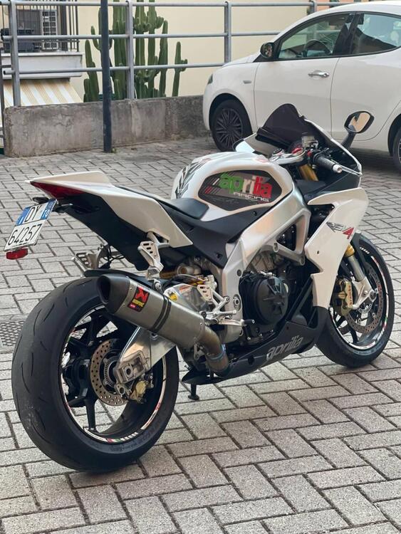 Aprilia RSV4 RR APRC ABS (2011 - 15) (4)