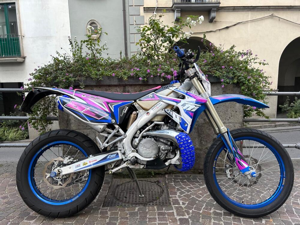 Tm Moto EN 300 Fi ES 2T (2022)