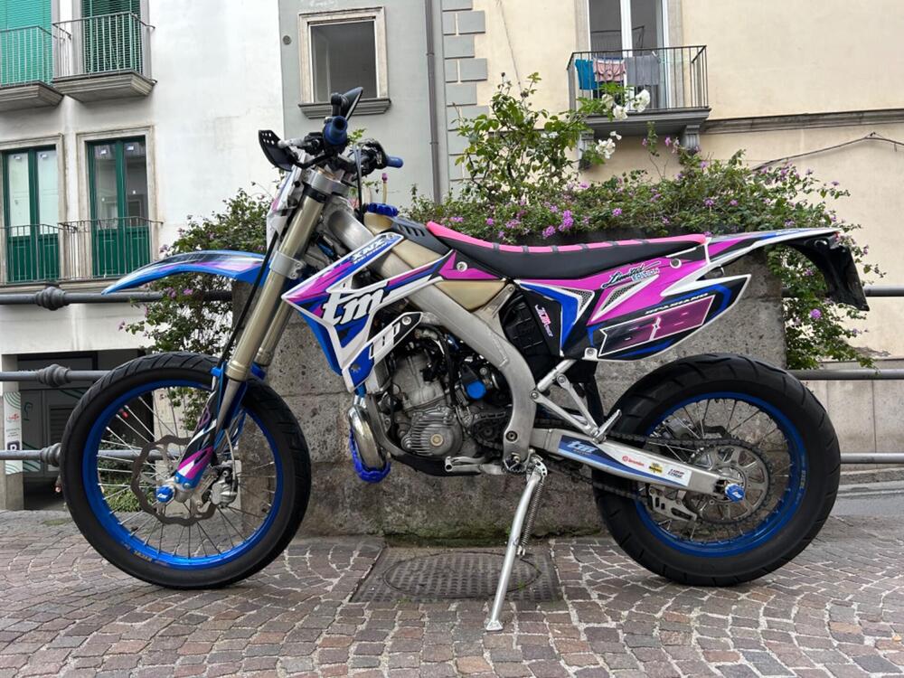 Tm Moto EN 300 Fi ES 2T (2022) (5)