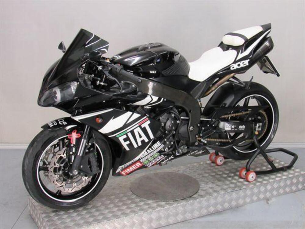 Yamaha YZF R1 (2006 - 07) (3)