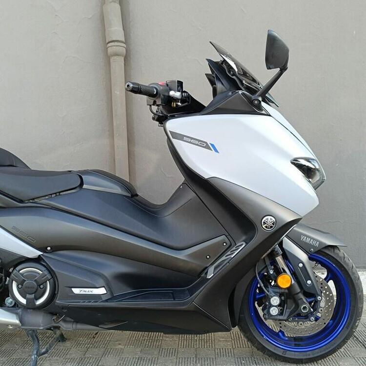 Yamaha T-Max 560 (2020 - 21) (3)