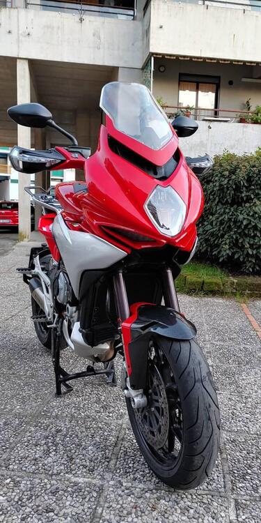 MV Agusta Turismo Veloce 800 (2014 - 16) (3)