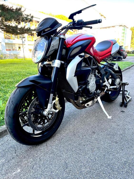 MV Agusta Brutale 675 EAS (2011 - 14) (3)