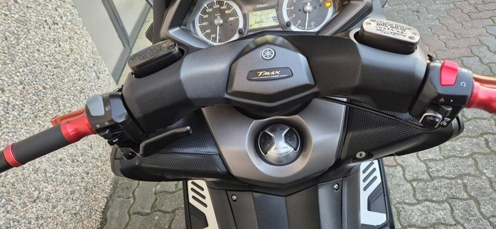 Yamaha T-Max 530 Iron Max (2014 - 17) (2)