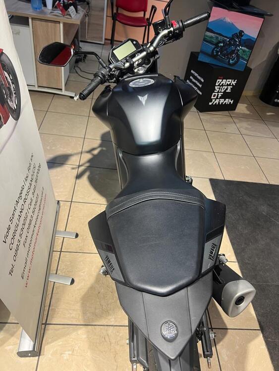 Yamaha MT-03 (2022 - 25) (2)