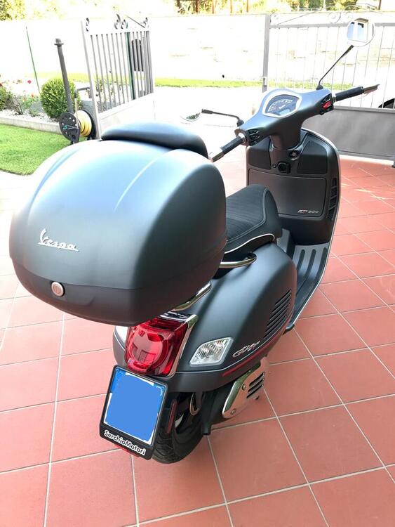 Vespa GTS 300 Super Sport Hpe (2021 - 22) (3)