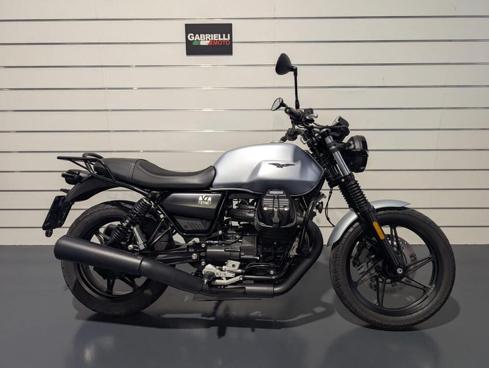 Moto Guzzi V7 850 Stone Special Abs (2021)