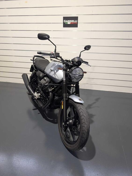 Moto Guzzi V7 850 Stone Special Abs (2021) (2)