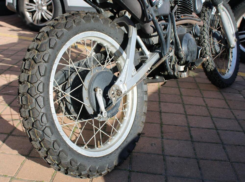 Yamaha XT 550 (5)