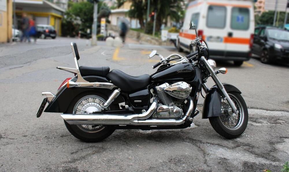 Honda Shadow 750 (2004) (4)