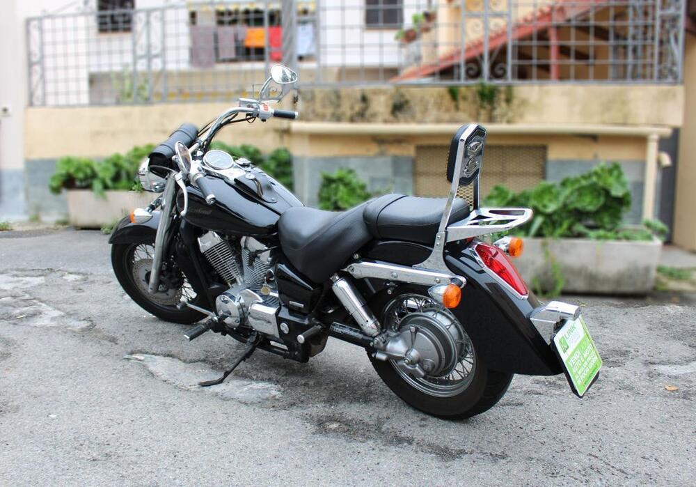 Honda Shadow 750 (2004) (2)