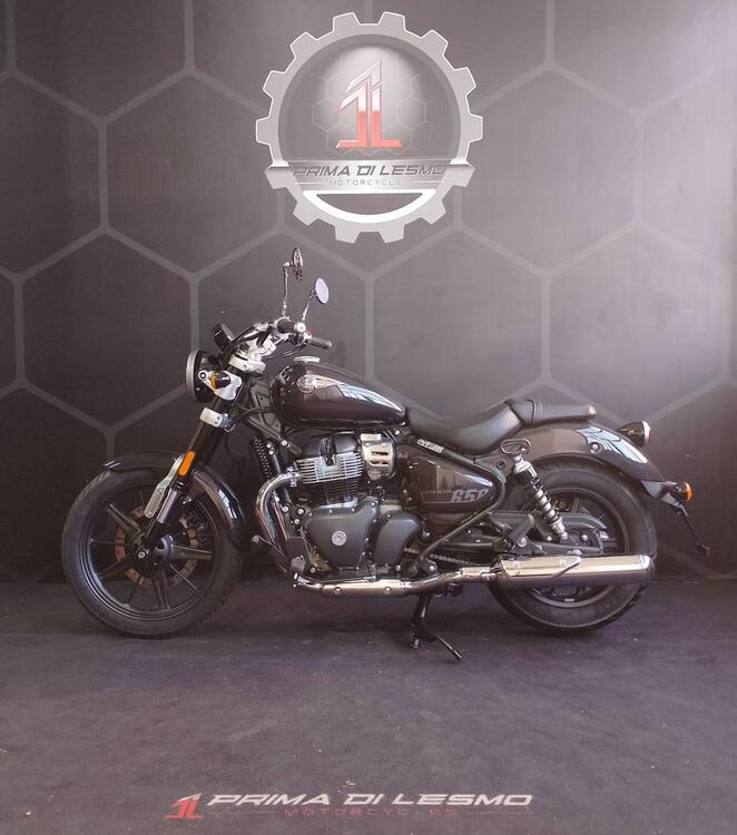 Royal Enfield Super Meteor 650 (2023 - 24) (2)