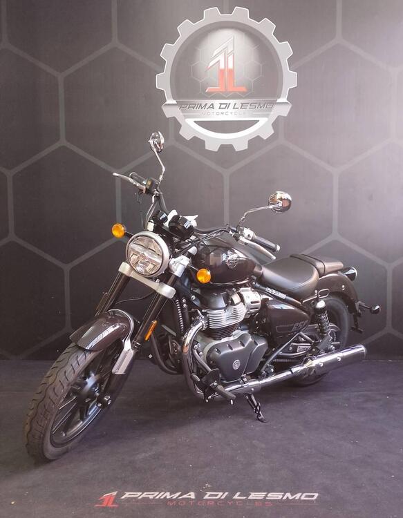 Royal Enfield Super Meteor 650 (2023 - 24) (3)