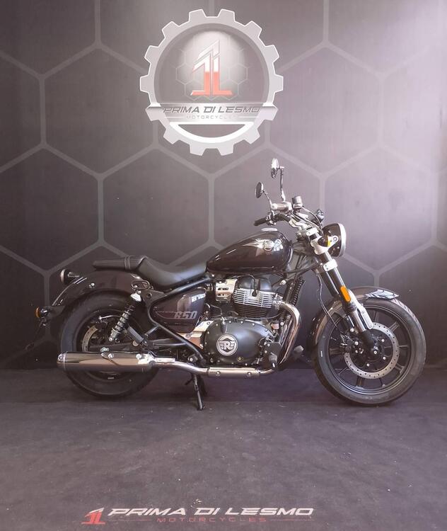 Royal Enfield Super Meteor 650 (2023 - 24)