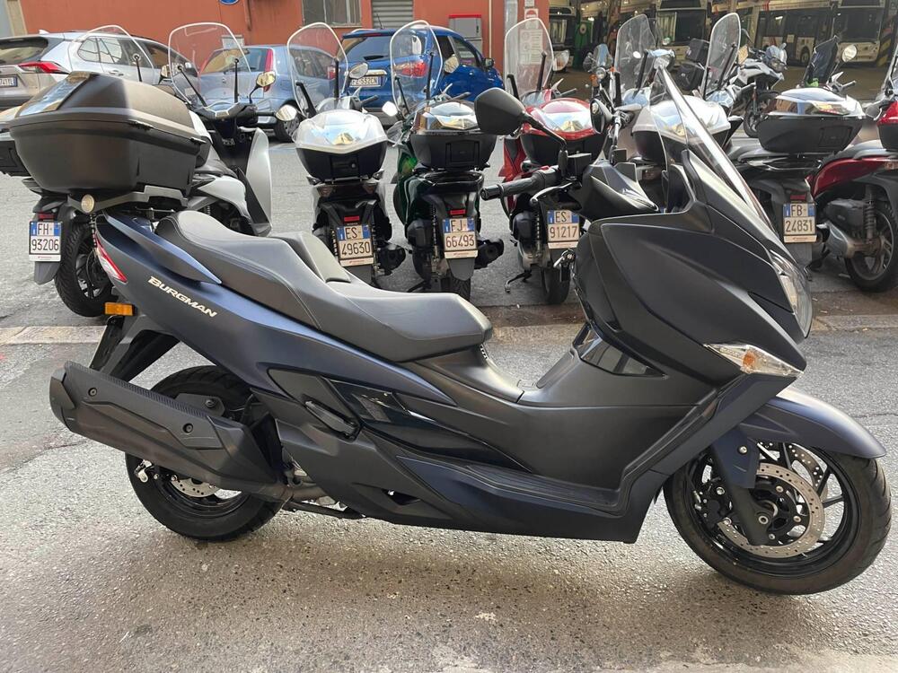 Suzuki Burgman AN 400 (2017 - 20) (2)