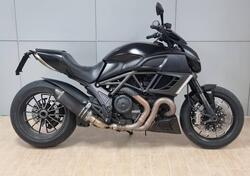 Ducati Diavel 1200 Dark (2012 - 13) usata