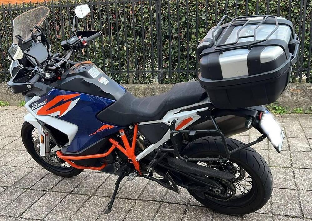 KTM 1290 Super Adventure R (2021) (2)