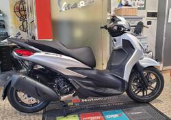 Piaggio Beverly 300 S ABS-ASR (2021 - 24) usata