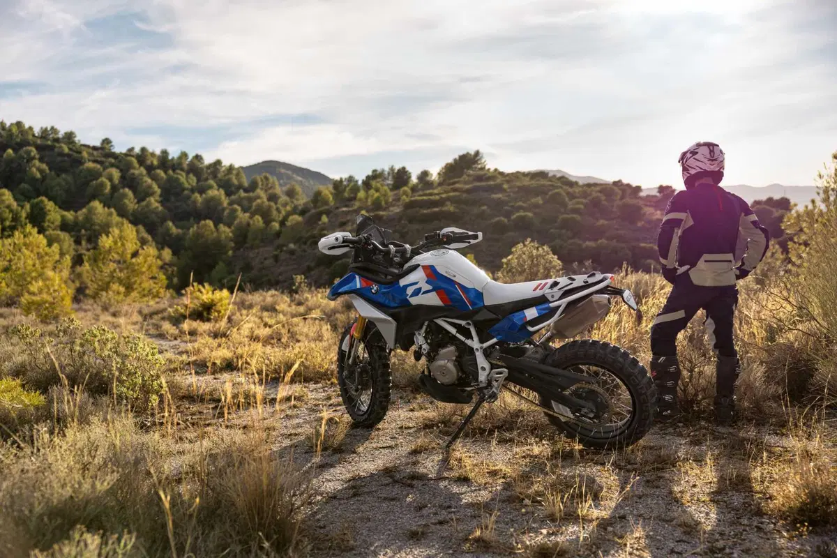 BMW svela a Eicma Concept F 450 GS [VIDEO e GALLERY] (10)