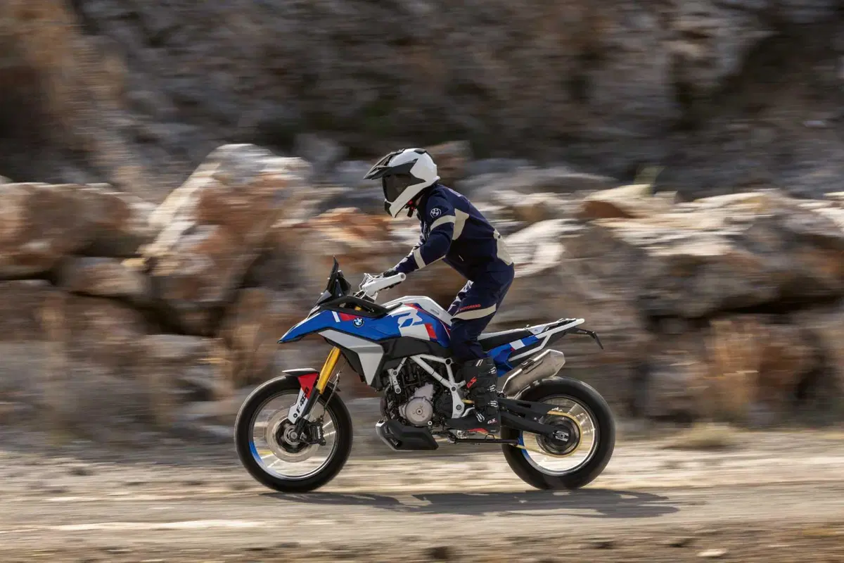BMW svela a Eicma Concept F 450 GS [VIDEO e GALLERY] (19)