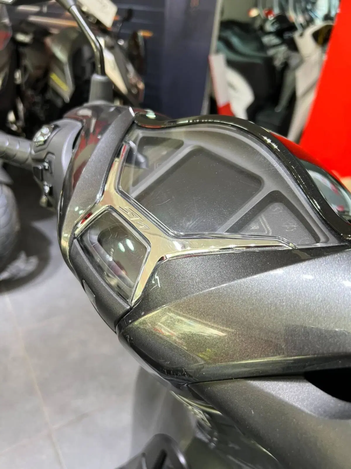 Honda SH 150i (2020 - 23) (6)