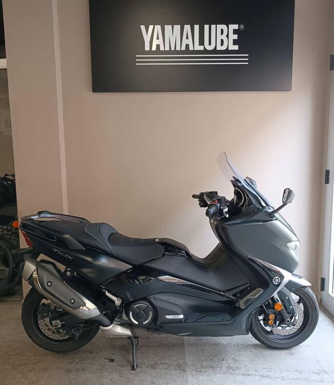 Yamaha T-Max 530 DX (2017 - 19)