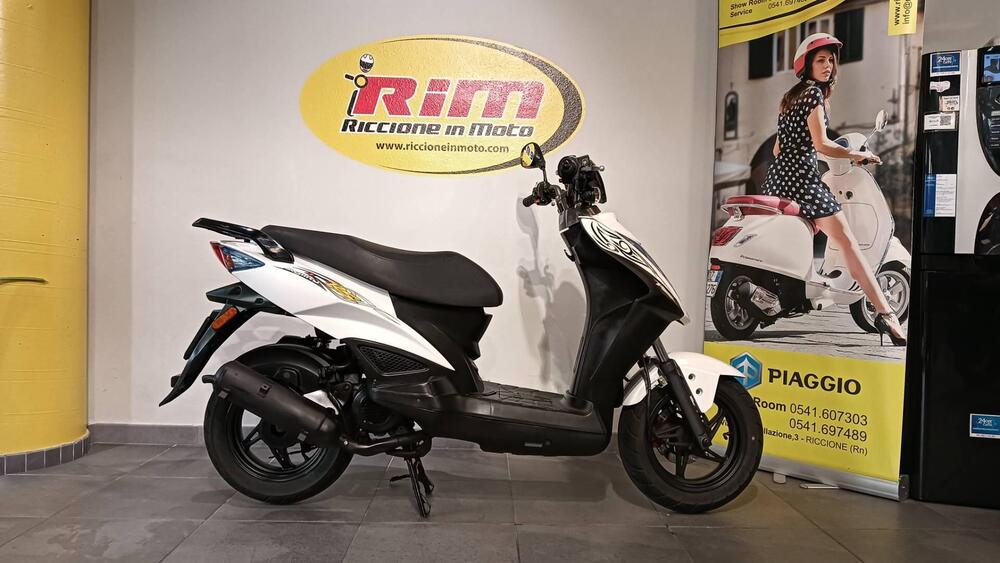 Kymco Agility 50 RS naked (2010 - 20) (3)