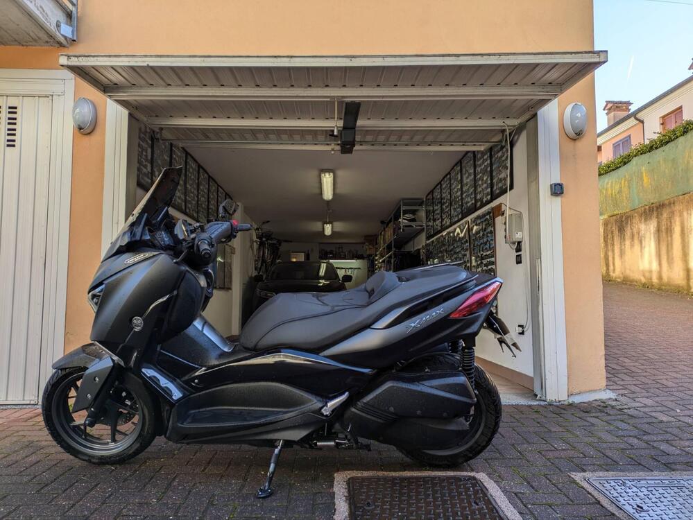 Yamaha X-Max 300 Tech Max (2020) (5)