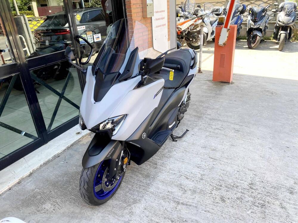 Yamaha T-Max 560 (2020 - 21) (4)