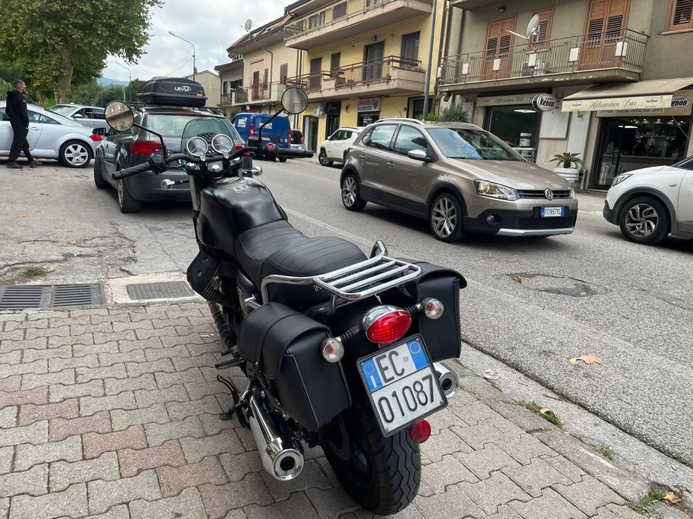 Moto Guzzi V7 Stone (2012 - 15) (4)