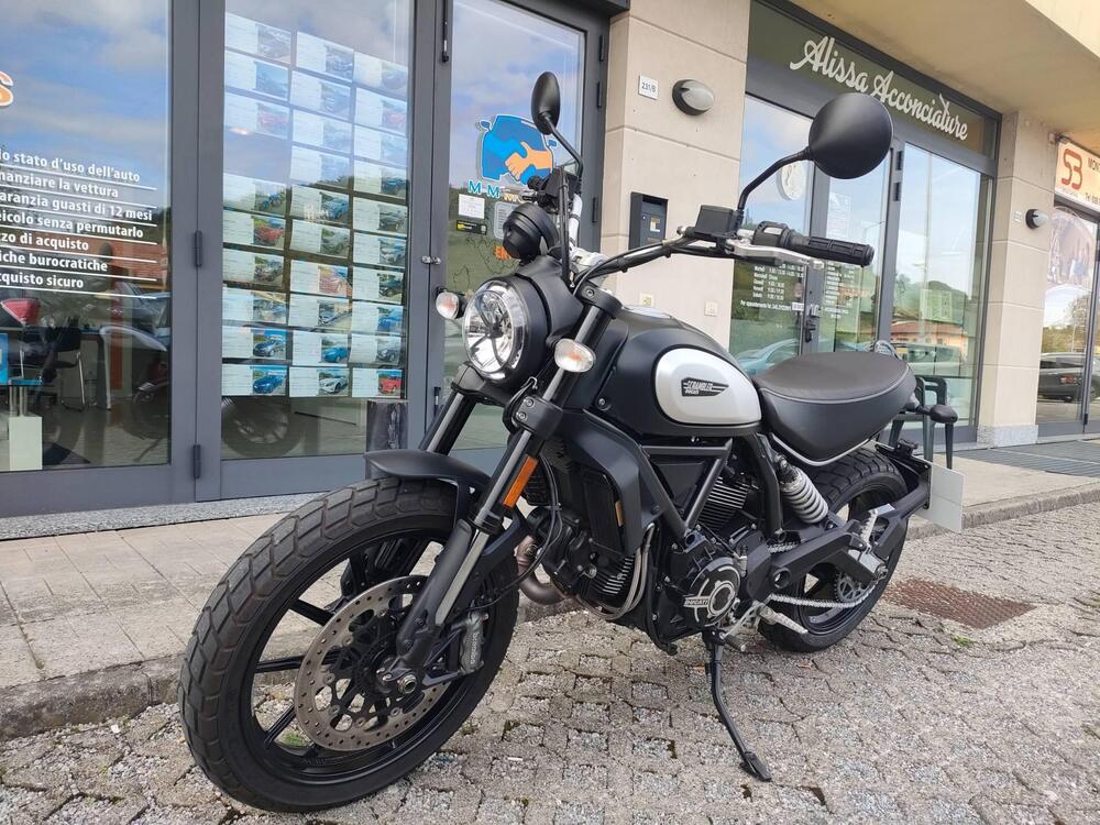 Ducati Scrambler 800 Icon Dark (2021 - 22)