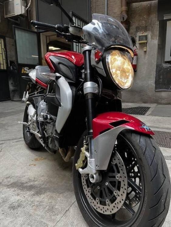 MV Agusta Brutale 800 (2012 - 15) (2)