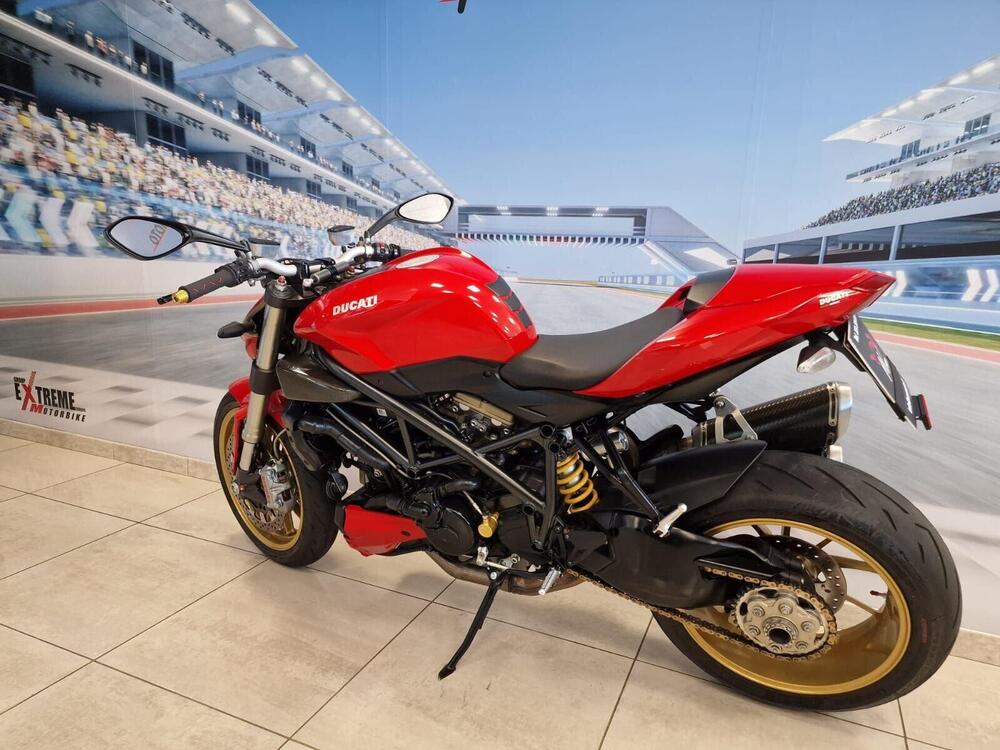 Ducati Streetfighter (2009 - 12) (4)