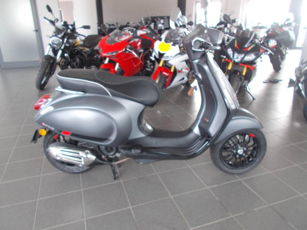 Vespa Sprint 50 Sport 4T 3V (2018 - 20) (2)