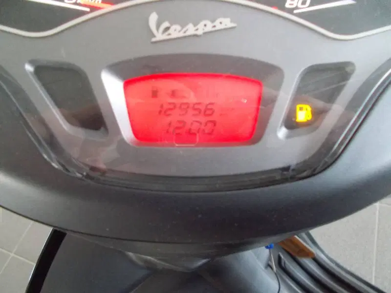 Vespa Sprint 50 Sport 4T 3V (2018 - 20) (8)