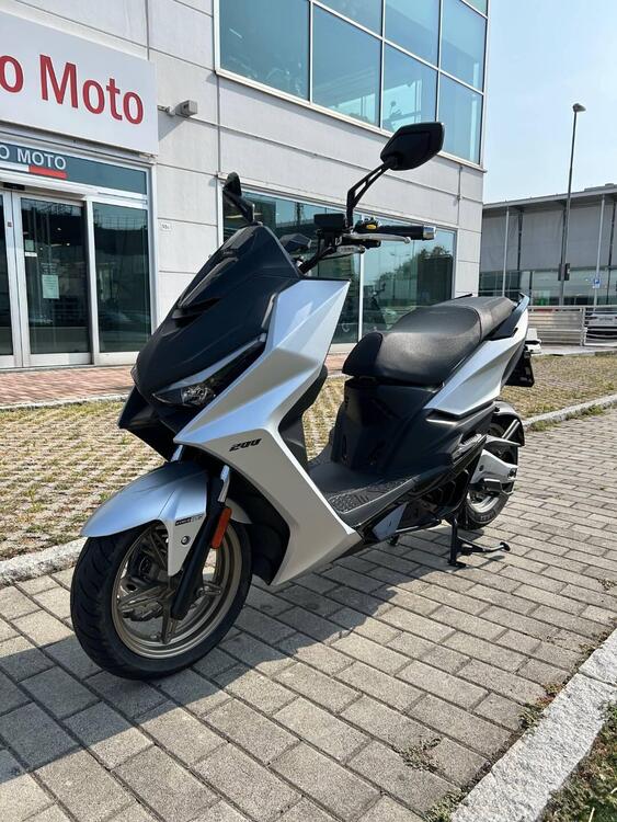 Kymco KRV 200 (2023 - 24) (3)