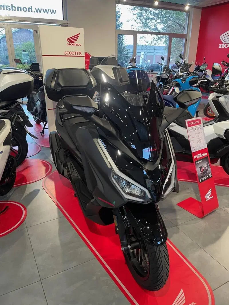 Honda Forza 350 (2025 - 26) (2)