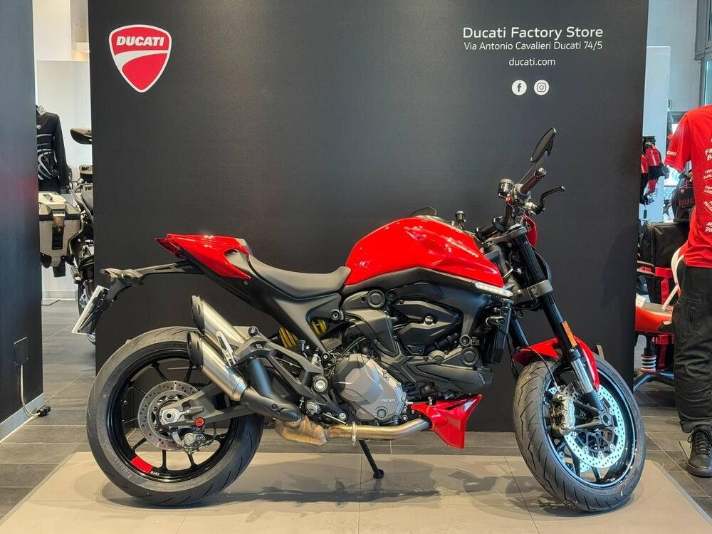 Ducati Monster 937 + (2021 - 24) (2)