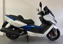 Kymco Xciting 300i R (2007 - 14) usata