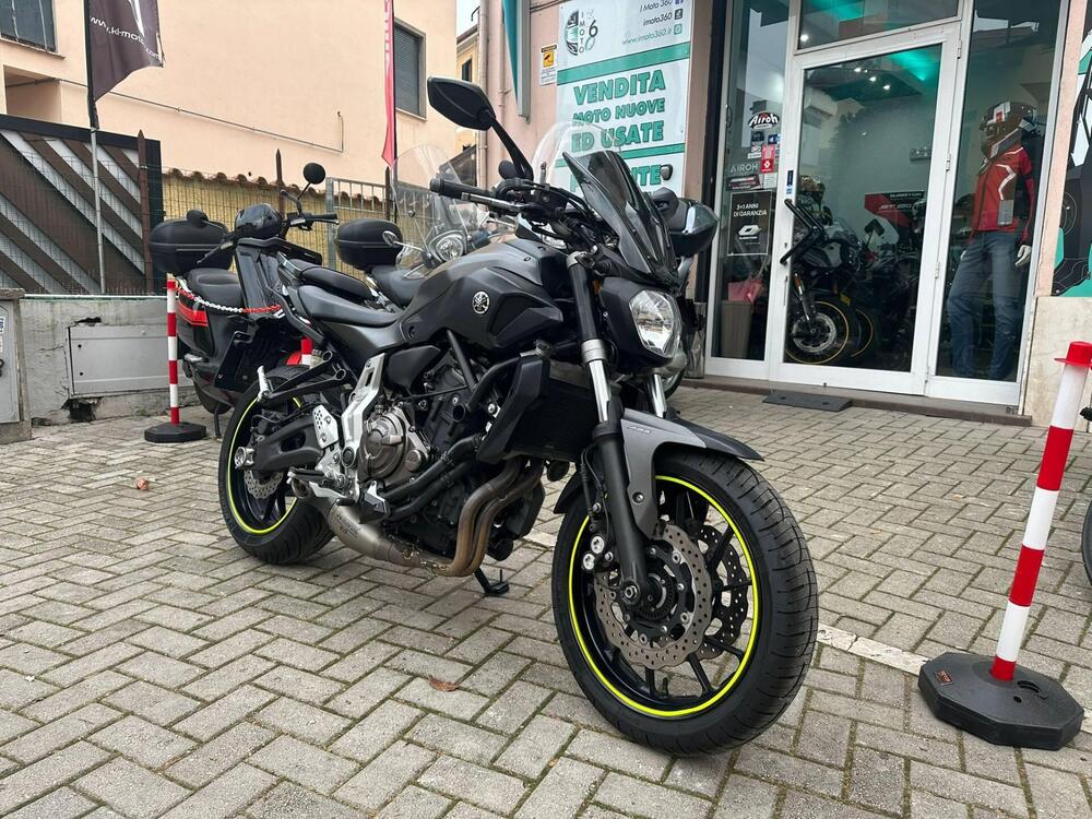 Yamaha MT-07 ABS (2014 - 16) (2)