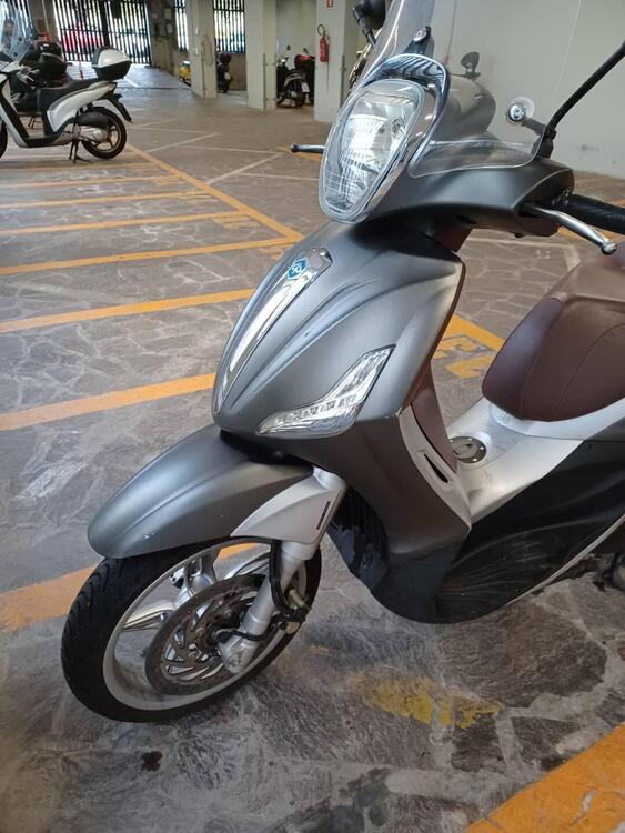 Piaggio Beverly 350 S ABS (2019 - 20) (4)