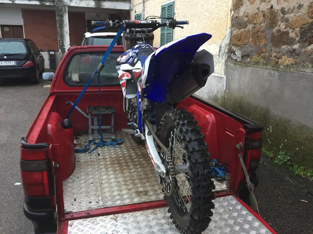 Yamaha YZ 250 F (2015) (2)