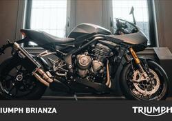 Triumph Speed Triple 1200 RR Breitling Edition (2024) usata