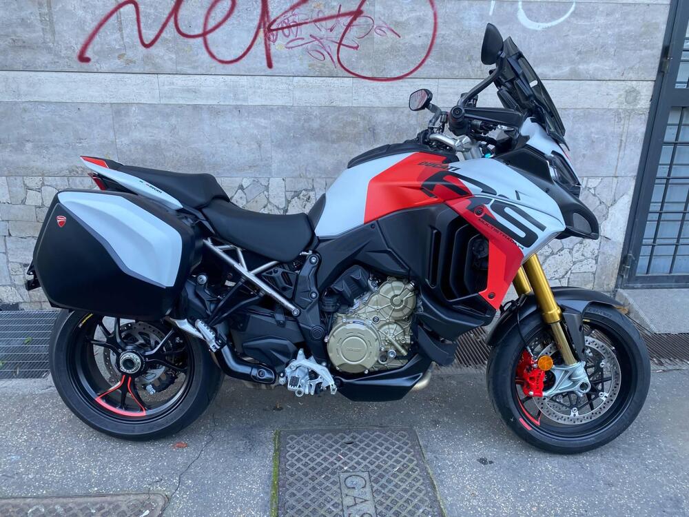 Ducati Multistrada V4 RS (2024)