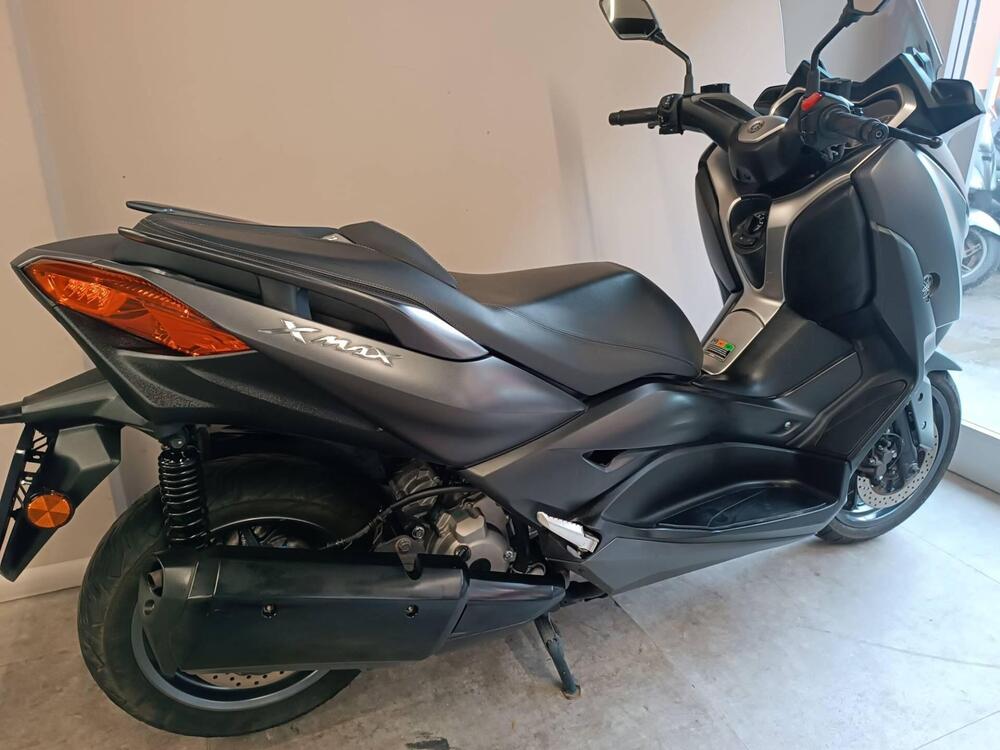 Yamaha X-Max 300 ABS (2017 - 20) (4)